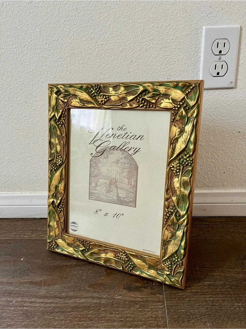 Gold and Green wooden Decorative Picture Frame - 11/13 inches